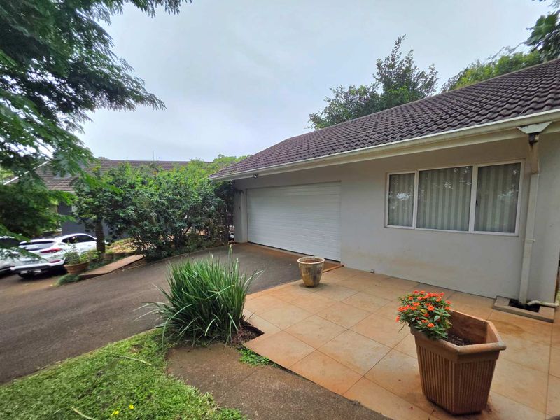 ALL OFFERS WELCOME – URGENT SALE IN PRIME KLOOF LOCATION! - Photo 7