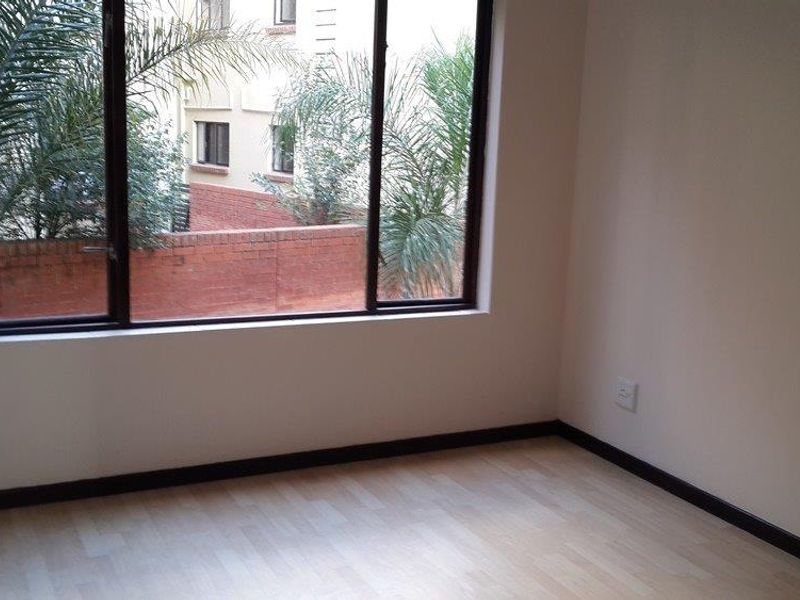 Modern 2-Bedroom Apartment in a Secure, Amenity-Rich Estate - Photo 9