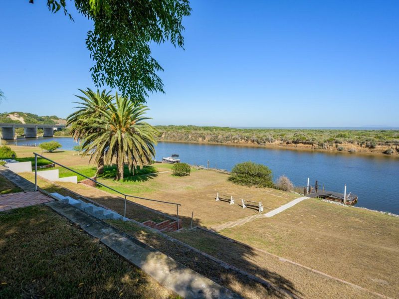 Sunday’s Riverfront Home for Sale - Photo 7