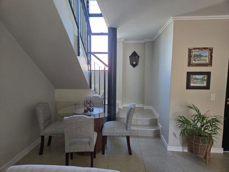 3 bedrooms furnished cluster home available in Kyalami to let - Photo 6