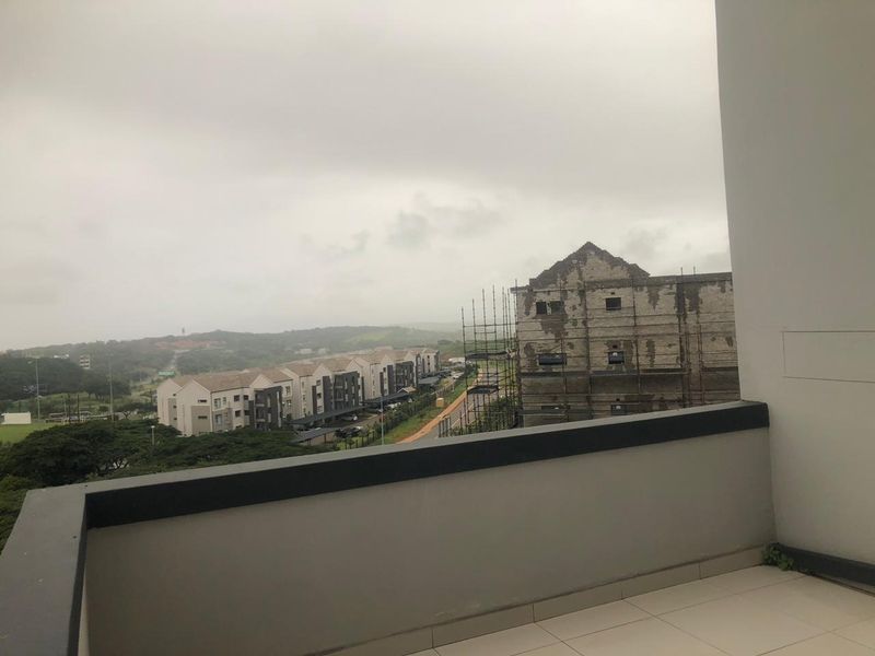 2 Bedroom Apartment to Let in Ballito Central - Photo 4