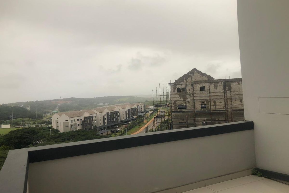 2 Bedroom Apartment to Let in Ballito Central - Photo 4