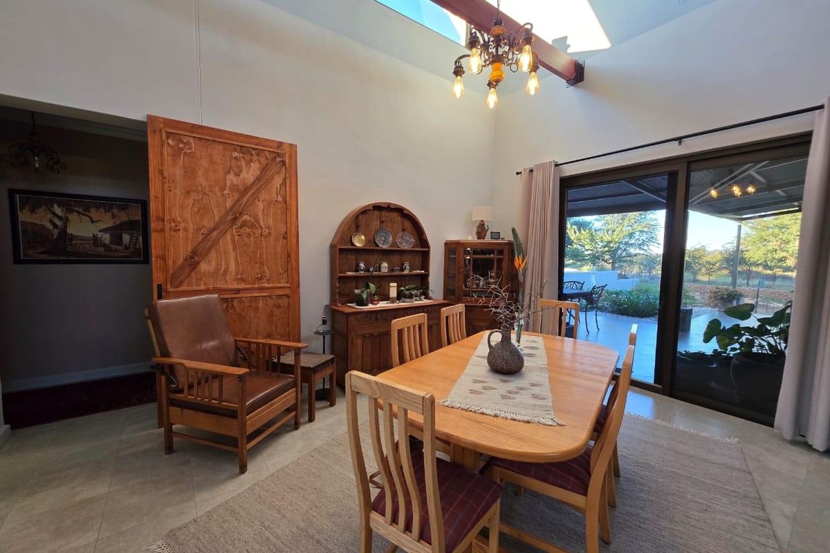 Family Home For Sale | Omeya Golf Estate | N$5 300 000 - Photo 4