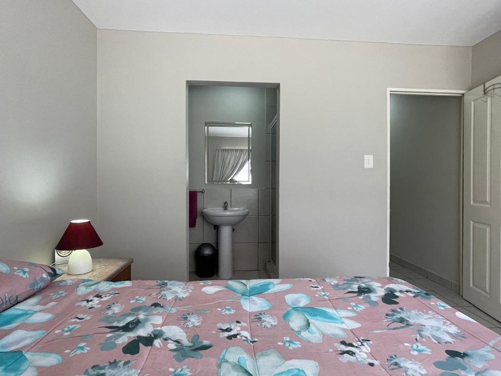 Main en-suite