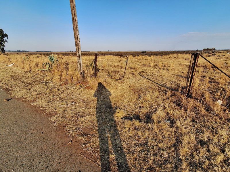 Exceptional Value - 4.9 Hectare Vacant Land - Photo 6