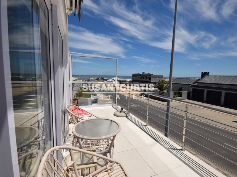 COMMERCIAL PROPERTY IN MILE 4 EXT 1 IS FOR SALE - Photo 2