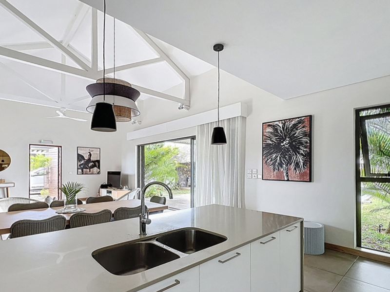 Contemporary Luxury in the Heart of Grand Baie - Photo 6