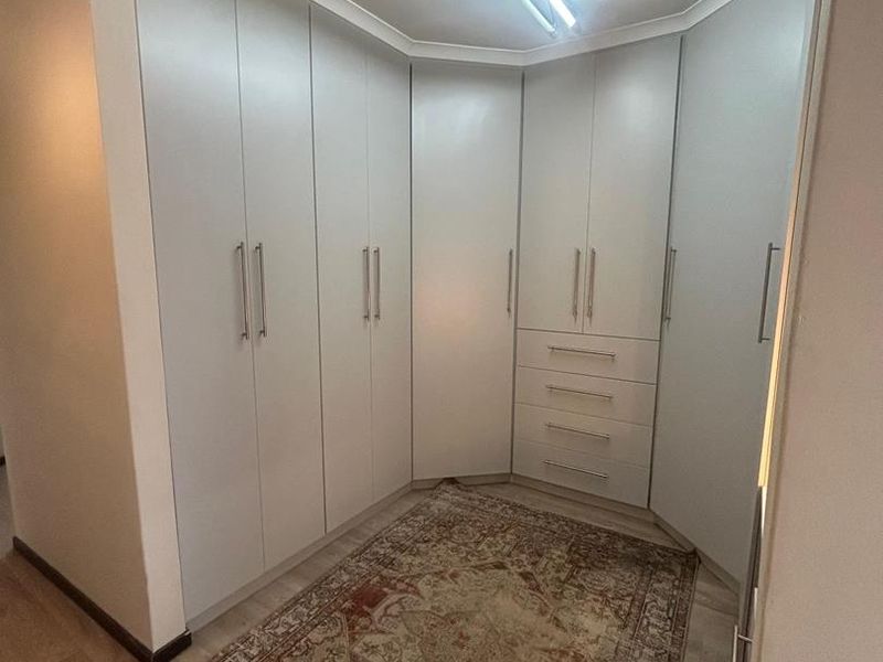 Modern Lagoon View Property for Sale – Walvis Bay - Photo 10