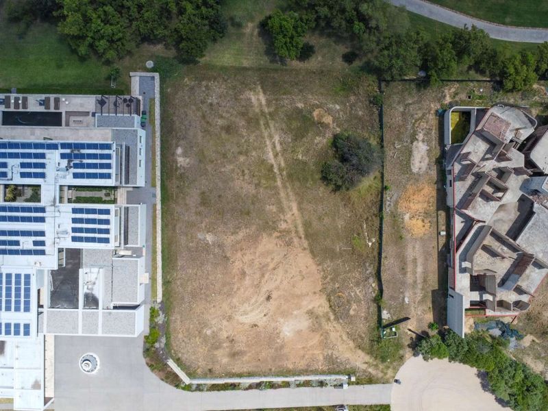 Exceptional fairway-listed stand in Steyn City, perfectly positioned to enjoy sweeping views of the 13th hole. - Photo 8