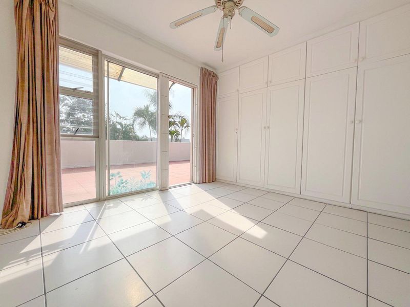 Hendra Estates Presents: Spacious 2-Bedroom Apartment with Sea Views - Photo 7