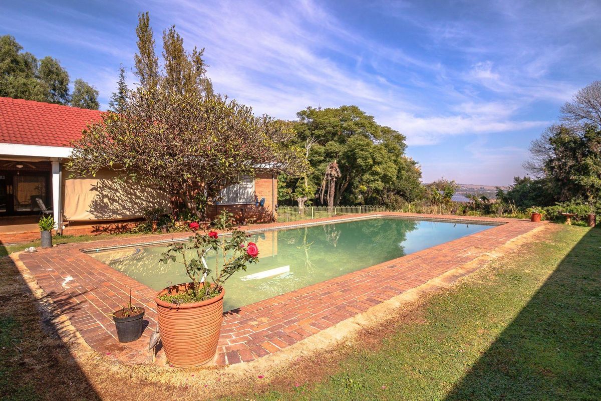 Farm with 6 properties for sale in Centurion - Photo 3