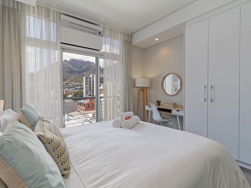 Ready for Airbnb - Apartment in Cape Town's City Centre - Photo 3