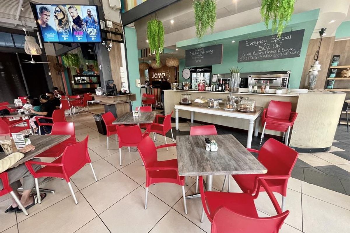 Hendra - 333m2 Restaurant To Let – Durban North - Photo 2