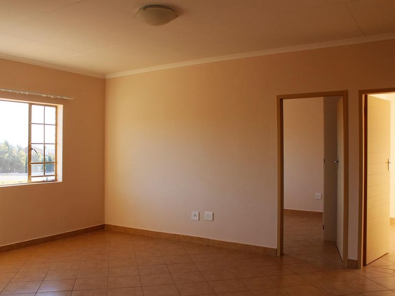 Enjoy the convenience of water included & flexibility of prepaid electricity! - Photo 9