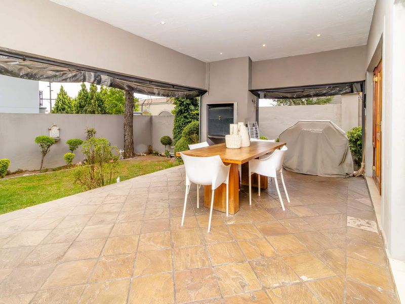 Spacious Family Cluster in Secure Estate! - Photo 3