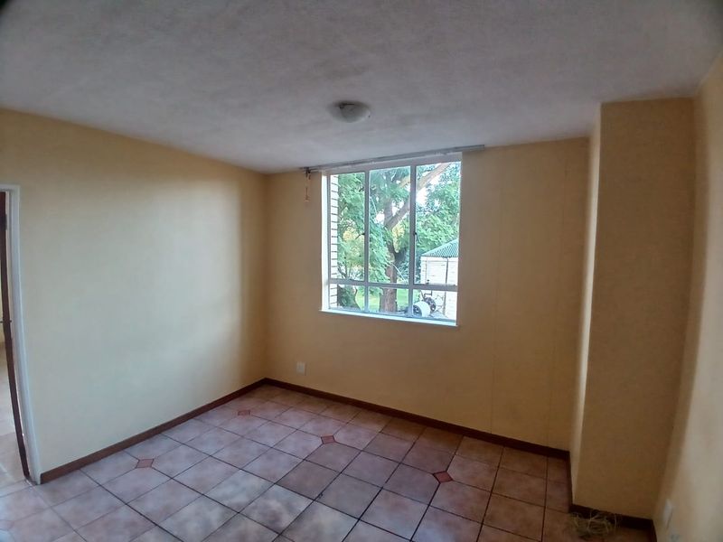 2 Bedroom to rent in Hatfield - Photo 7