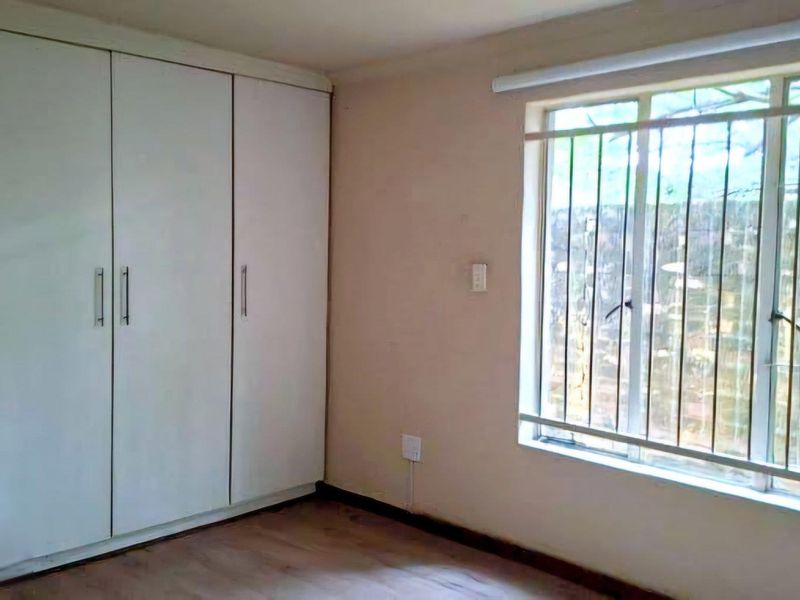 Versatile 7 Bedroom Property with Exceptional Potential in Colbyn - Photo 8