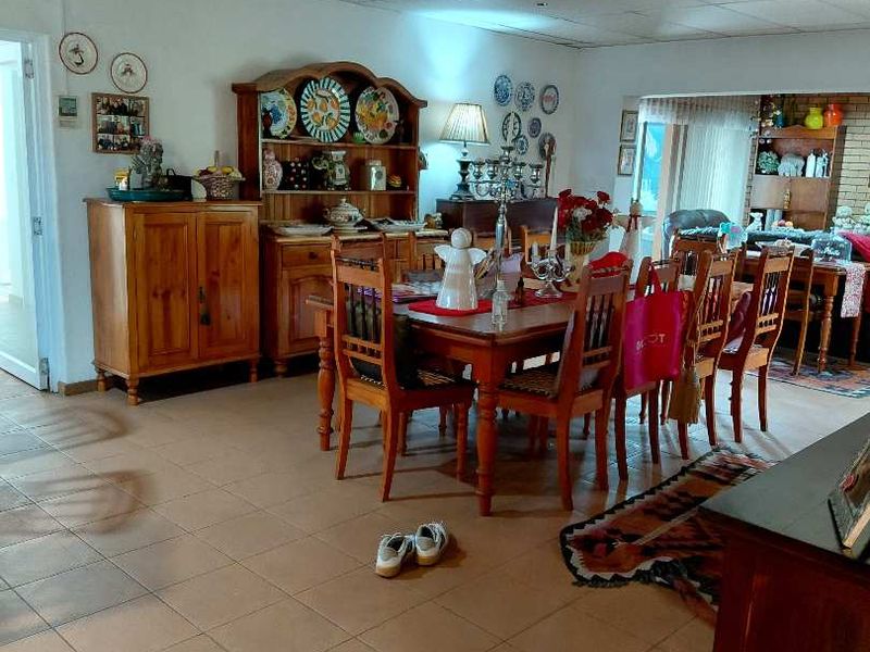 Spacious Double Storey Family Home  in De Tijger. - Photo 8