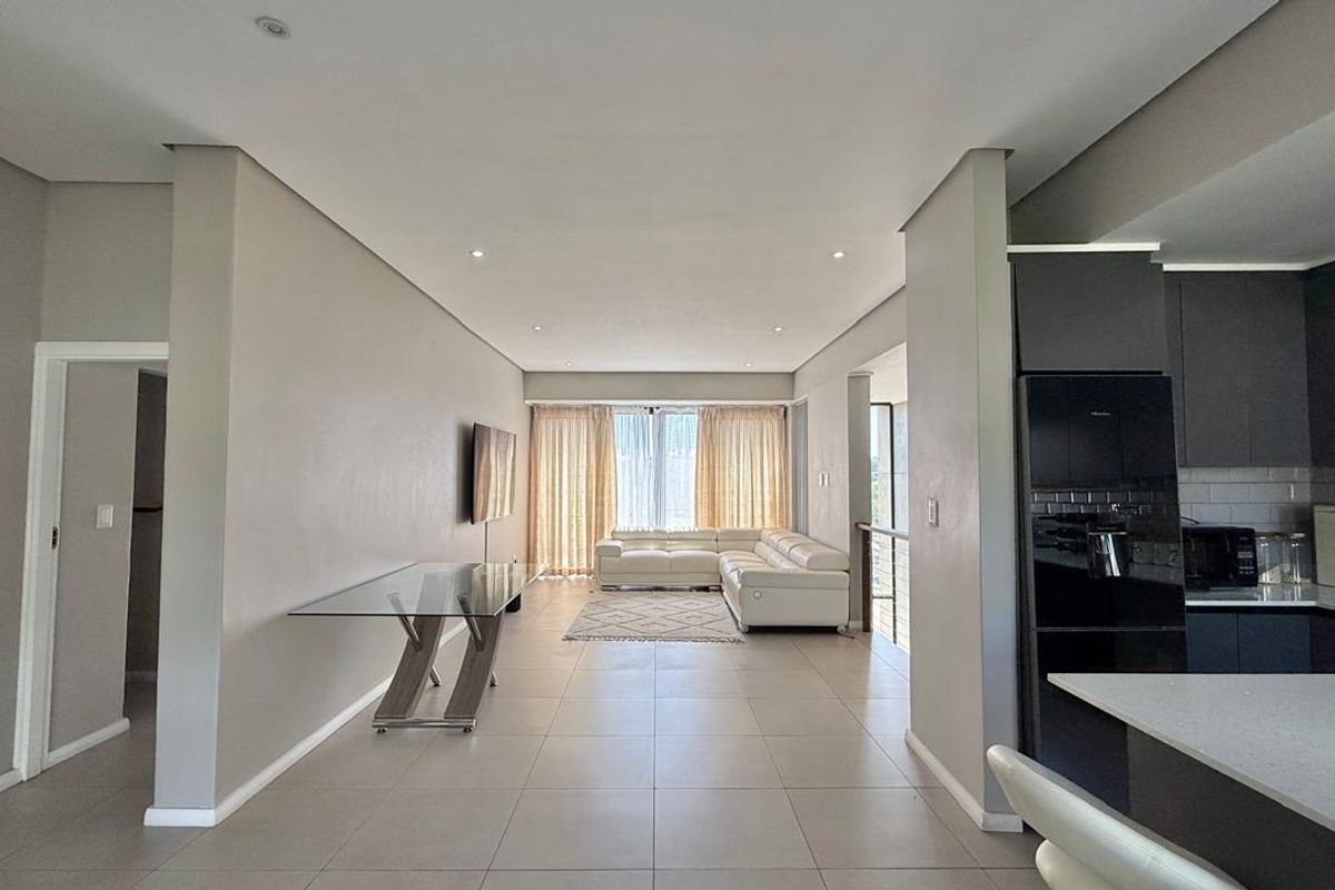 Palm Lakes Estate Rental - Photo 3