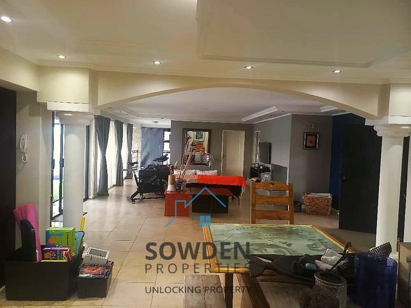 *Luxurious Home for Rent in Auasblick, Windhoek** - Photo 9