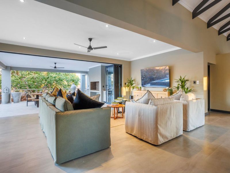 Ultra-Modern Home for Sale in Zandspruit - Photo 5