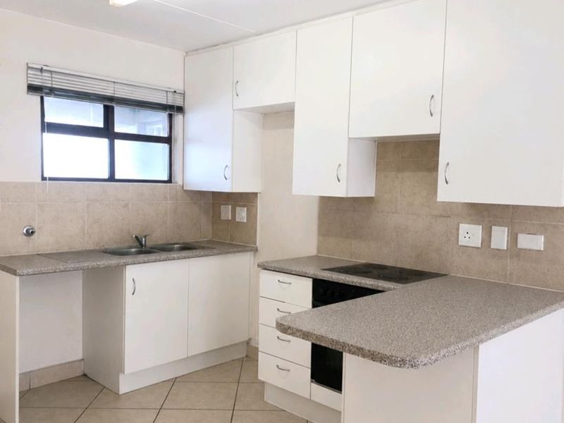 Vacant neat  apartment - Photo 4