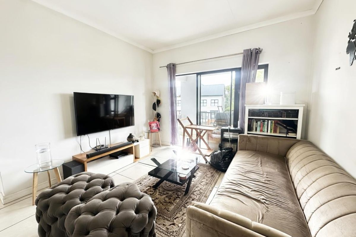 PENTHOUSE ONE BED APARTMENT WITH GORGEOUS VIEW FOR SALE - Photo 3