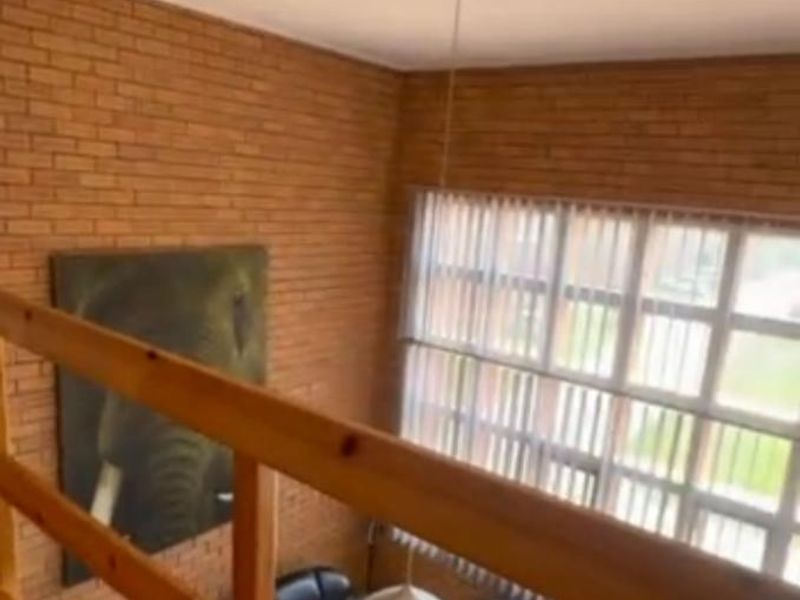 FURNISHED LOFT in THE SPOT. - Photo 8