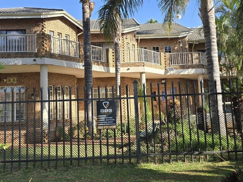6 Bedroom house for sale in Amandasig - Photo 10