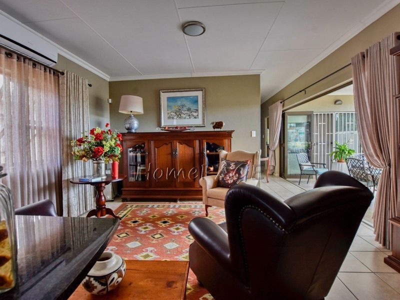 Otjiwarongo, Ext 5, BEAUTIFUL Townhouse is for Sale - Photo 10