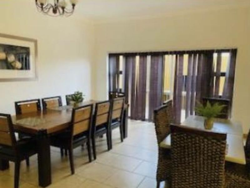 long beach home - stone throw away from the beach - Photo 4