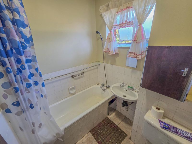 1.5 Bedroom Apartment Available in Waverley - Photo 6