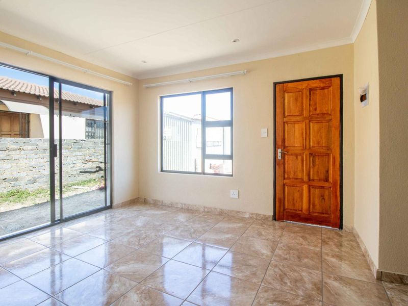 OFF PLAN NEW DEVELOPMENT, ALL COSTS INCLUDED, BUY DIRECT FROM THE DEVELOPER, FULL TITLE STANDS. NO DEPOSITS / 100% BONDS (dependent on client profile) (You may - Photo 9