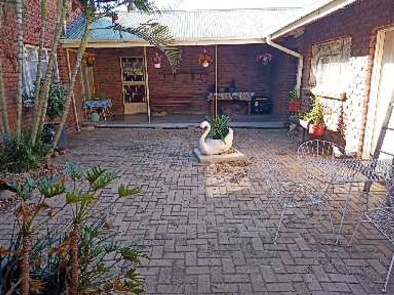 Prime 78-Hectare Farm: Comfort and Convenience Near Naboomspruit - Photo 7
