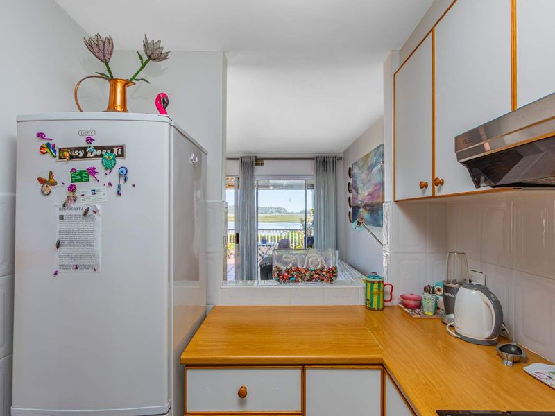 Uninterrupted views up the Estuary to the Knysna Heads - Photo 10