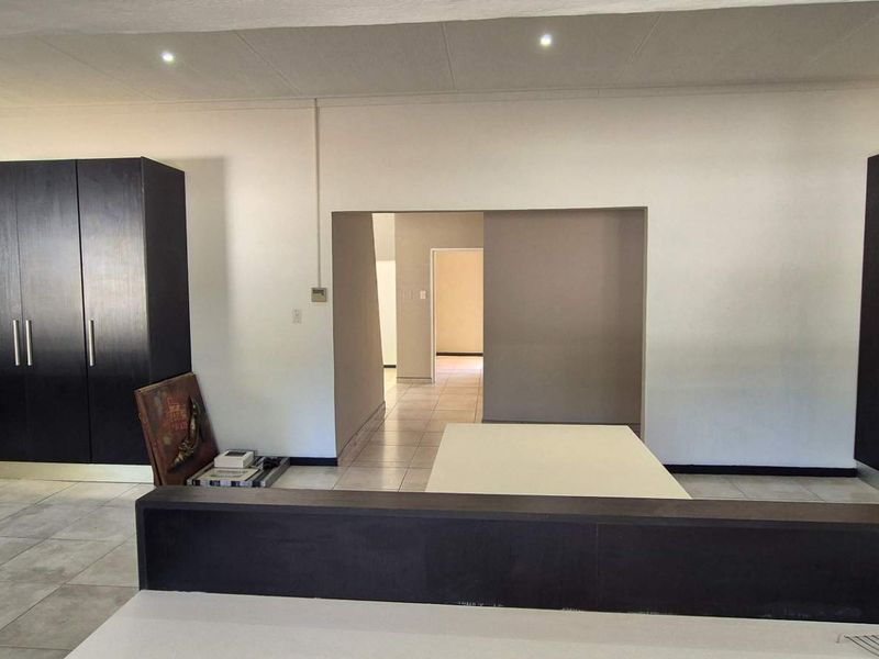 Your Dream Home Awaits – Everything You Need and More! - Photo 7