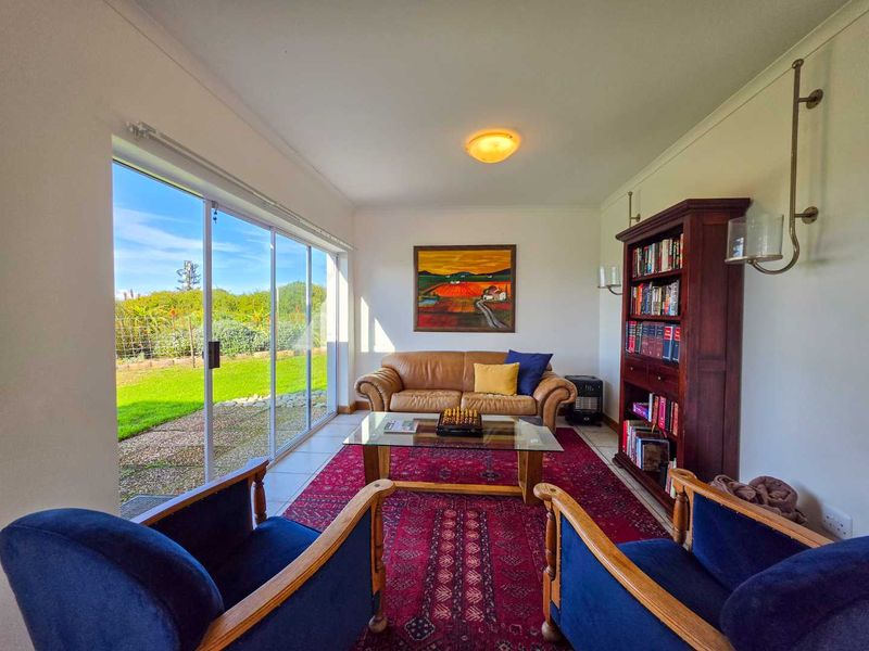 Golf Course Living with Spectacular Ocean Views – Stilbaai West - Photo 4