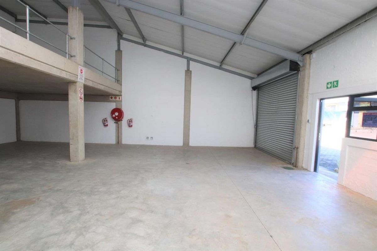 Hendra - 140m2 Mixed-Use Light Industrial Unit For Sale in Cornubia - Photo 5
