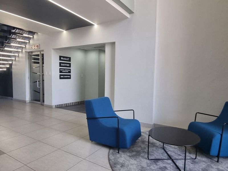 586m2 Halfway Gardens Midrand Office To Let - Photo 3