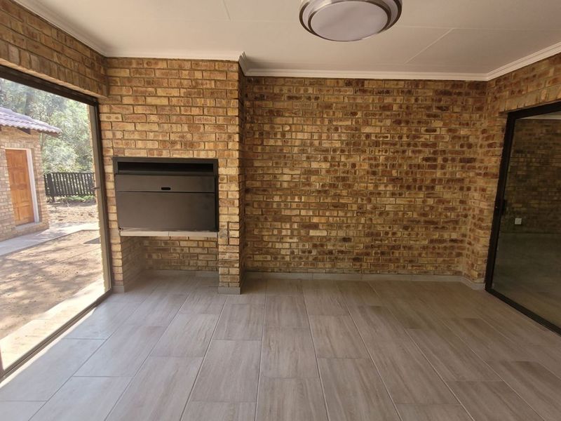 Luxurious comfortable living - Photo 1