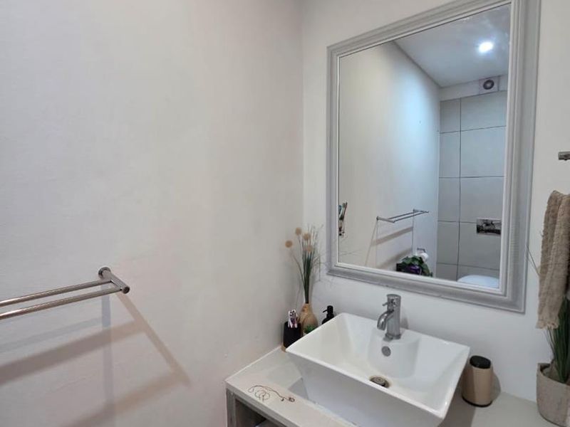 2 Bedroom Apartment at Omeya - Photo 9