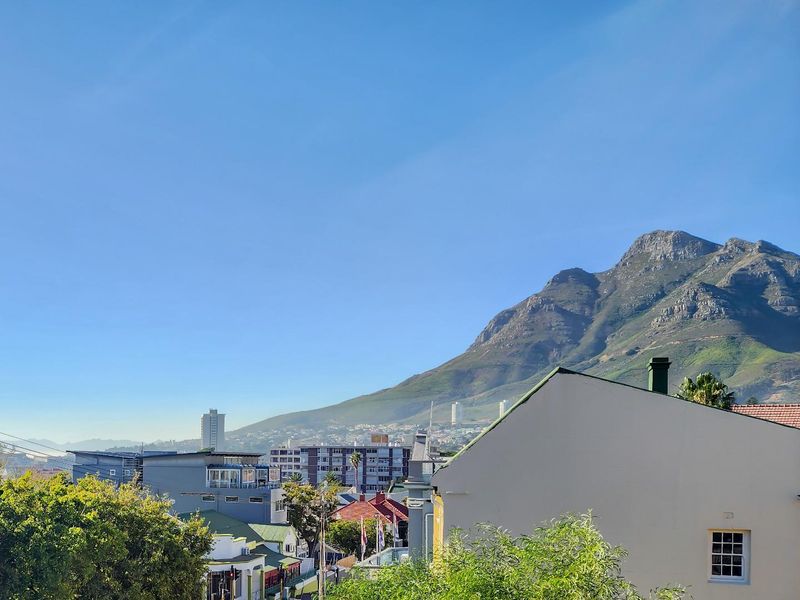 Fabulous flat just off Kloof Street - Photo 10
