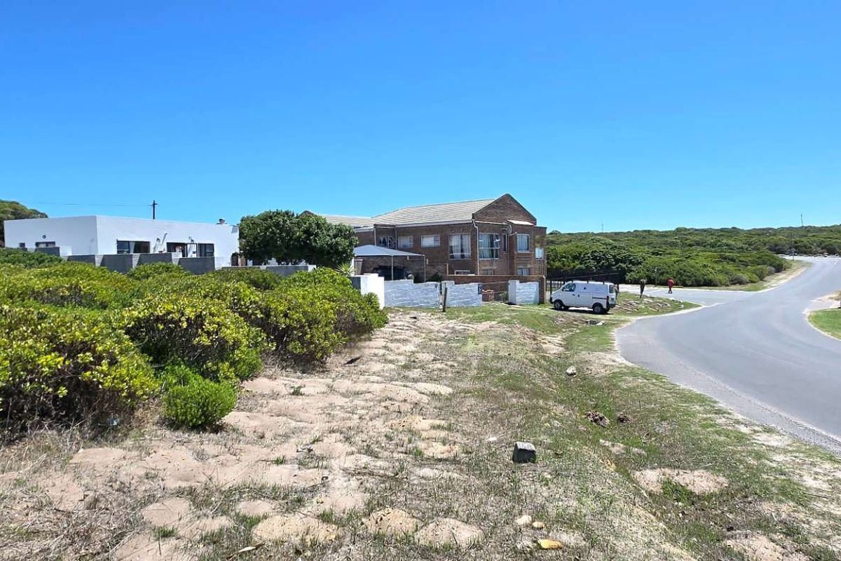 Prime 952m2 Stand in Kleinbaai – A Rare Coastal Find - Photo 2
