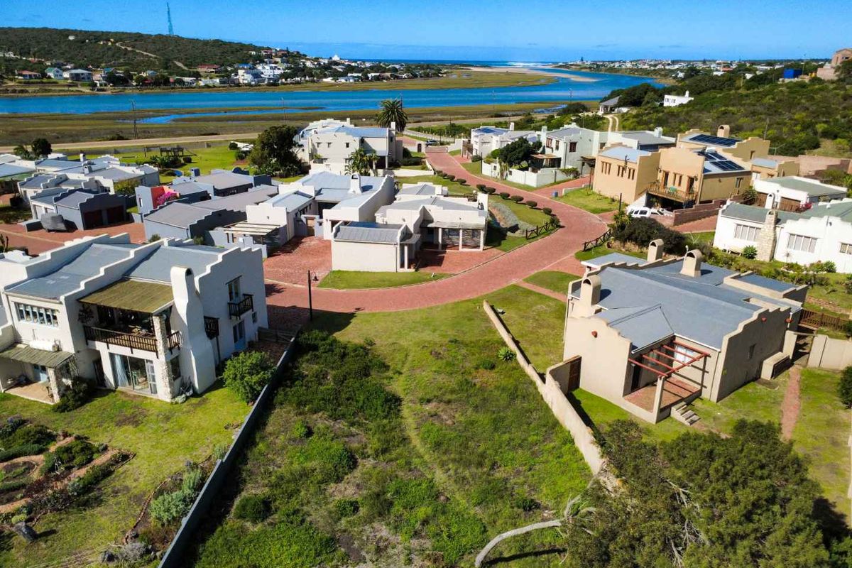 Prime vacant stand for sale in Stilbaai-Wes. - Photo 3