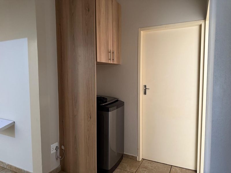 Business Rights: Charming First-Floor Apartment in Secure Schoemansville Community - Photo 5