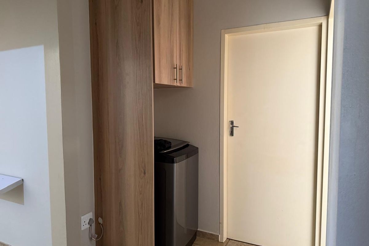 Business Rights: Charming First-Floor Apartment in Secure Schoemansville Community - Photo 5