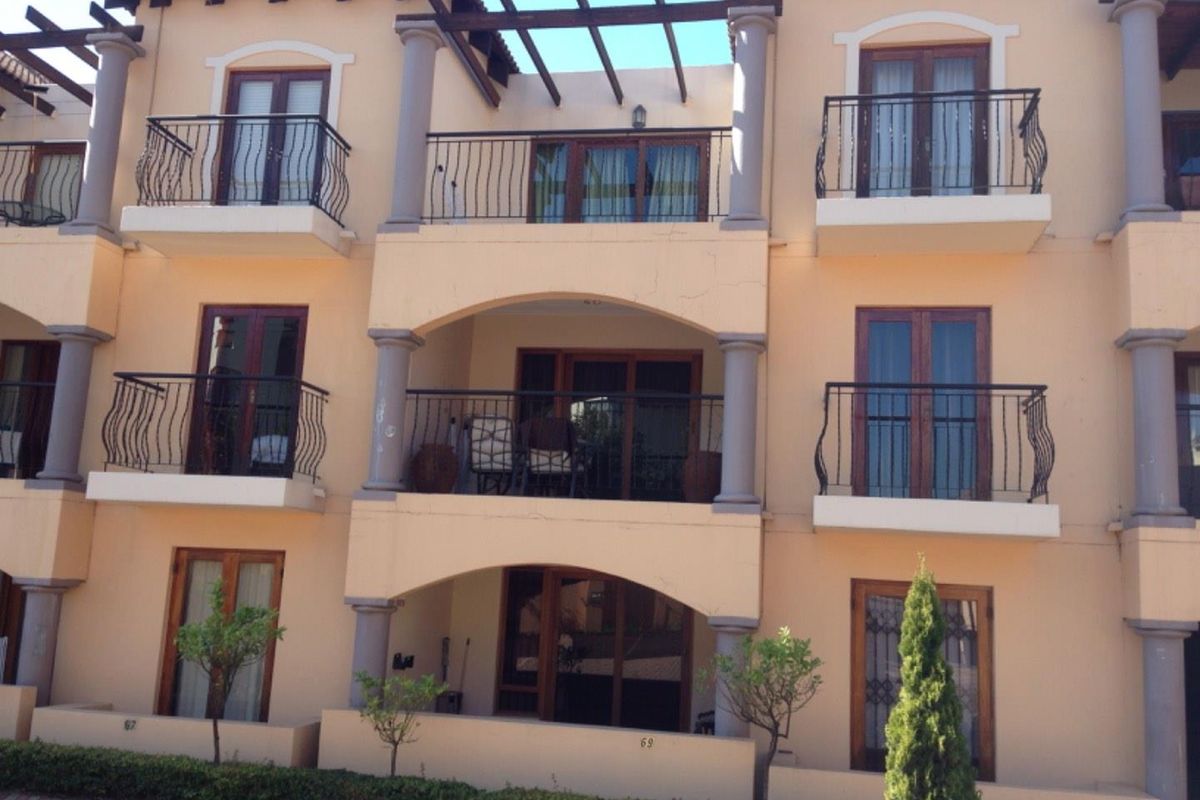 FURNISHED BACHELOR APARTMENT - Photo 2