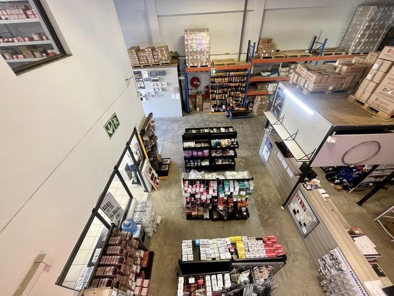 Hendra - Versatile Mixed-Use Commercial Unit in Prime Umhlanga New Town - Photo 8