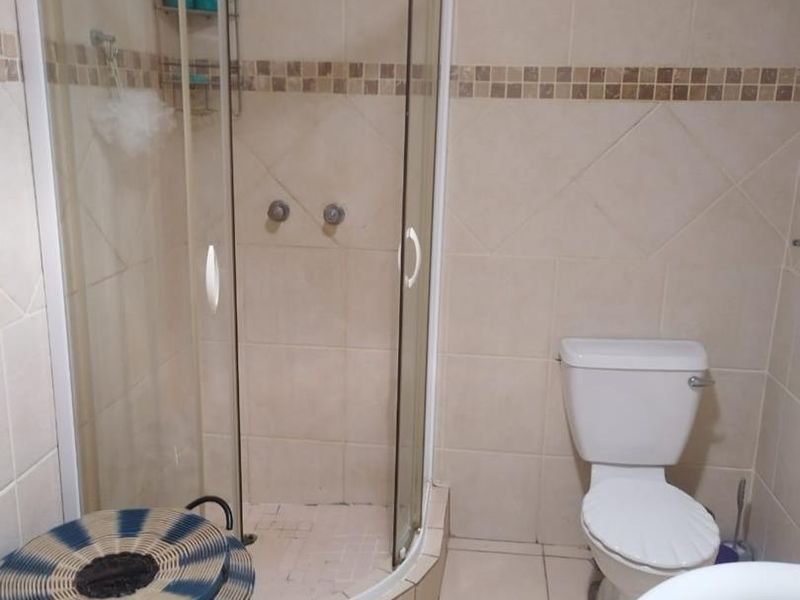 3 BEDROOM HOME FOR SALE IN VAALOEWER!!! - Photo 8