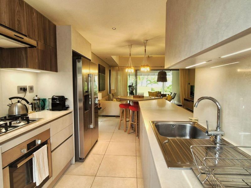 Your Private Paradise with Championship Golf Views. - Photo 5